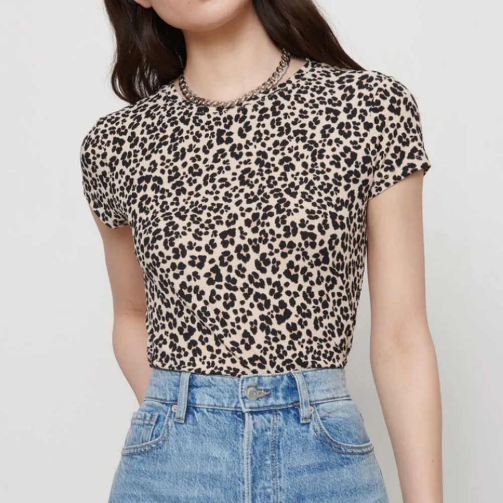 Dynamite ribbed animal print t-shirt